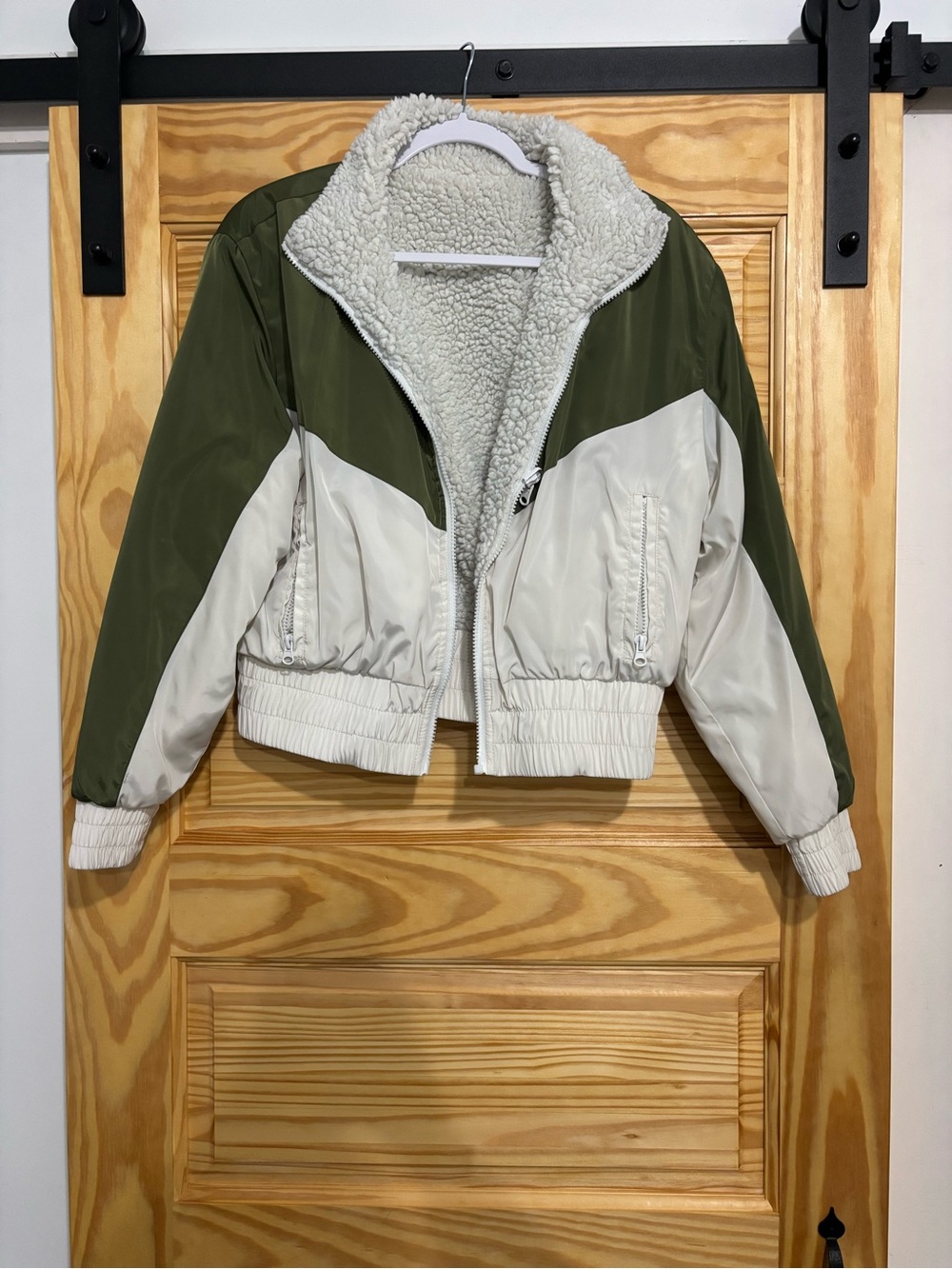 BB Dakota Cream Sherpa Jacket